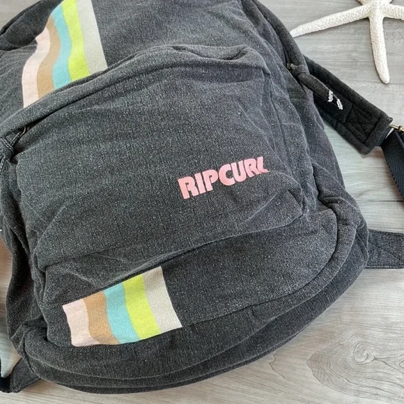 🔆RIP CURL🔆 BLACK BACKPACK HIKING BIKING BOATING BEACH DAY SCHOOL BAG - Picture 7 of 7